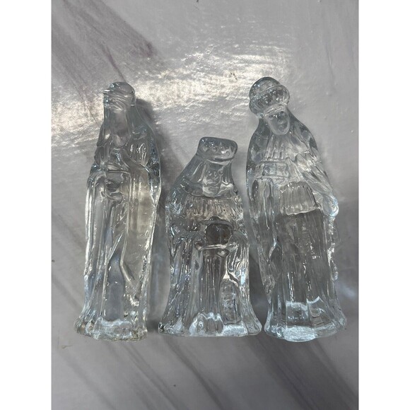 Vintage 6 Piece Nativity Set Clear Glass World Bazaars 2.5"-3.5" Tall - Picture 3 of 7